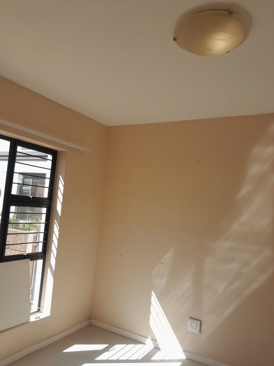 2 Bedroom Property for Sale in Heritage Mews Western Cape